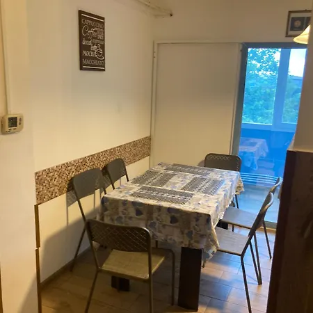 Selen Apartment-faleza Nord Διαμέρισμα Κονστάντζα